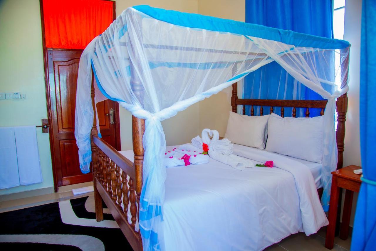 Pwani Beach Boutique Hotel Zanzibar Pwani Mchangani Kültér fotó